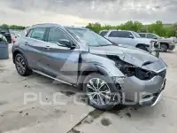 2017 Infinity QX30 фото