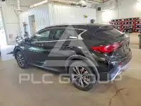 2017 Infinity QX30 фото