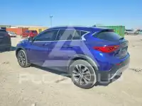 2017 Infinity QX30 photo