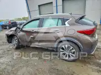 2017 Infinity QX30 фото