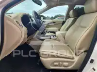 2017 Infinity QX60 photo