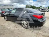 2017 Infinity Q50 фото