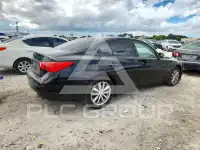 2017 Infinity Q50 фото