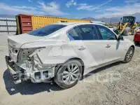 2017 Infinity Q50 фото