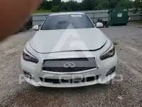 2017 Infinity Q50 фото