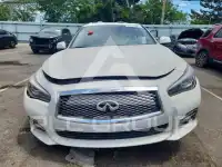 2017 Infinity Q50 фото