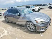 2017 Infinity Q50 фото