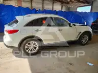 2017 Infinity QX70 фото
