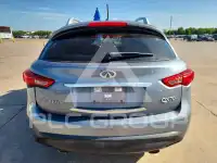2017 Infinity QX70 фото