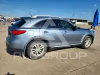 2017 Infinity QX70 фото