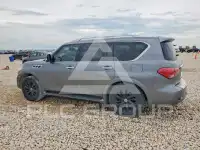 2017 Infinity QX80 photo
