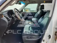 2017 Infinity QX80 фото