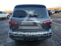 2017 Infinity QX80 photo