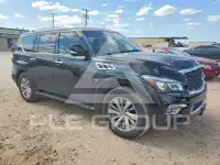 2017 Infinity QX80 photo