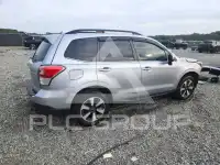 2017 Subaru Forester фото