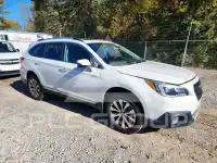 2017 Subaru Outback photo
