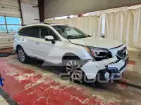2017 Subaru Outback photo
