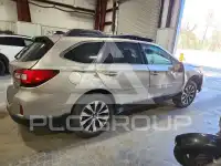 2017 Subaru Outback photo