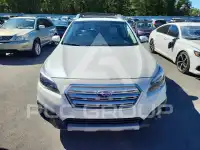 2017 Subaru Outback photo