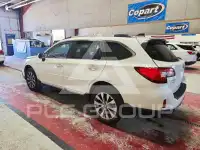 2017 Subaru Outback photo