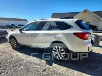 2017 Subaru Outback photo