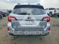 2017 Subaru Outback photo
