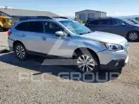 2017 Subaru Outback photo