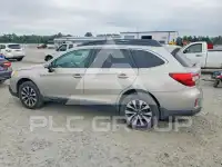 2017 Subaru Outback photo