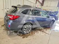 2017 Subaru Outback photo