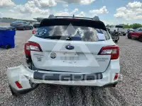 2017 Subaru Outback photo