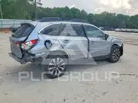 2017 Subaru Outback photo