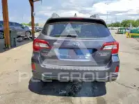 2017 Subaru Outback photo