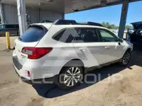 2017 Subaru Outback photo