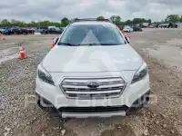2017 Subaru Outback photo