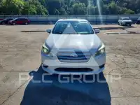 2017 Subaru Legacy фото