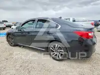2017 Subaru Legacy фото