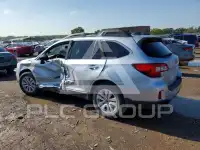 2017 Subaru Outback photo