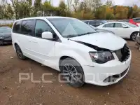 2017 Dodge CARAVAN photo