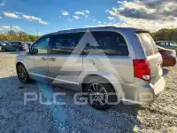 2017 Dodge CARAVAN фото