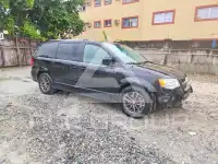 2017 Dodge CARAVAN фото
