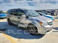 2017 Dodge CARAVAN фото