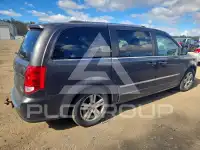 2017 Dodge CARAVAN фото