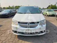 2017 Dodge CARAVAN photo