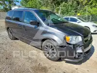 2017 Dodge CARAVAN photo