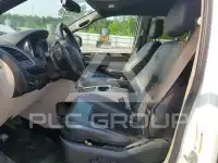 2017 Dodge CARAVAN photo