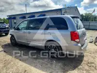 2017 Dodge CARAVAN фото