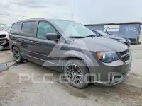 2017 Dodge CARAVAN photo