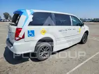 2017 Dodge CARAVAN photo
