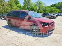 2017 Dodge CARAVAN photo