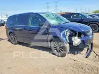 2017 Dodge CARAVAN фото